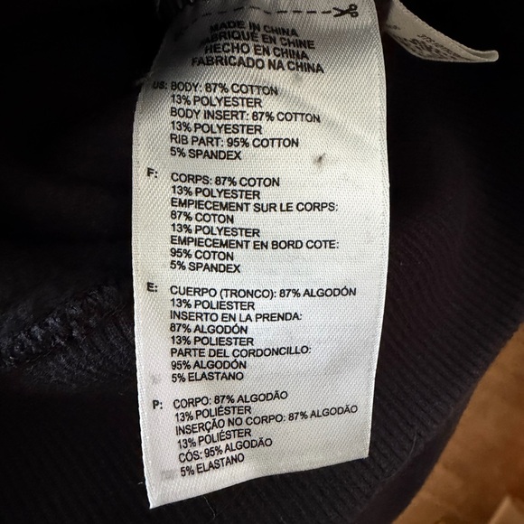 Adidas Black Hoodie with Red Accents men’s large like new - Picture 5 of 5